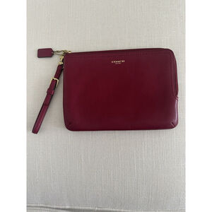 Coach Tablet Wristlet- New Old Stock- Smooth Leather In Porto Red.